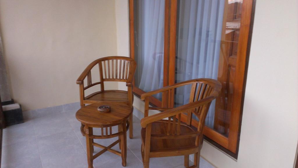 Lembongan Made Inn Nusa Lembongan Habitación foto