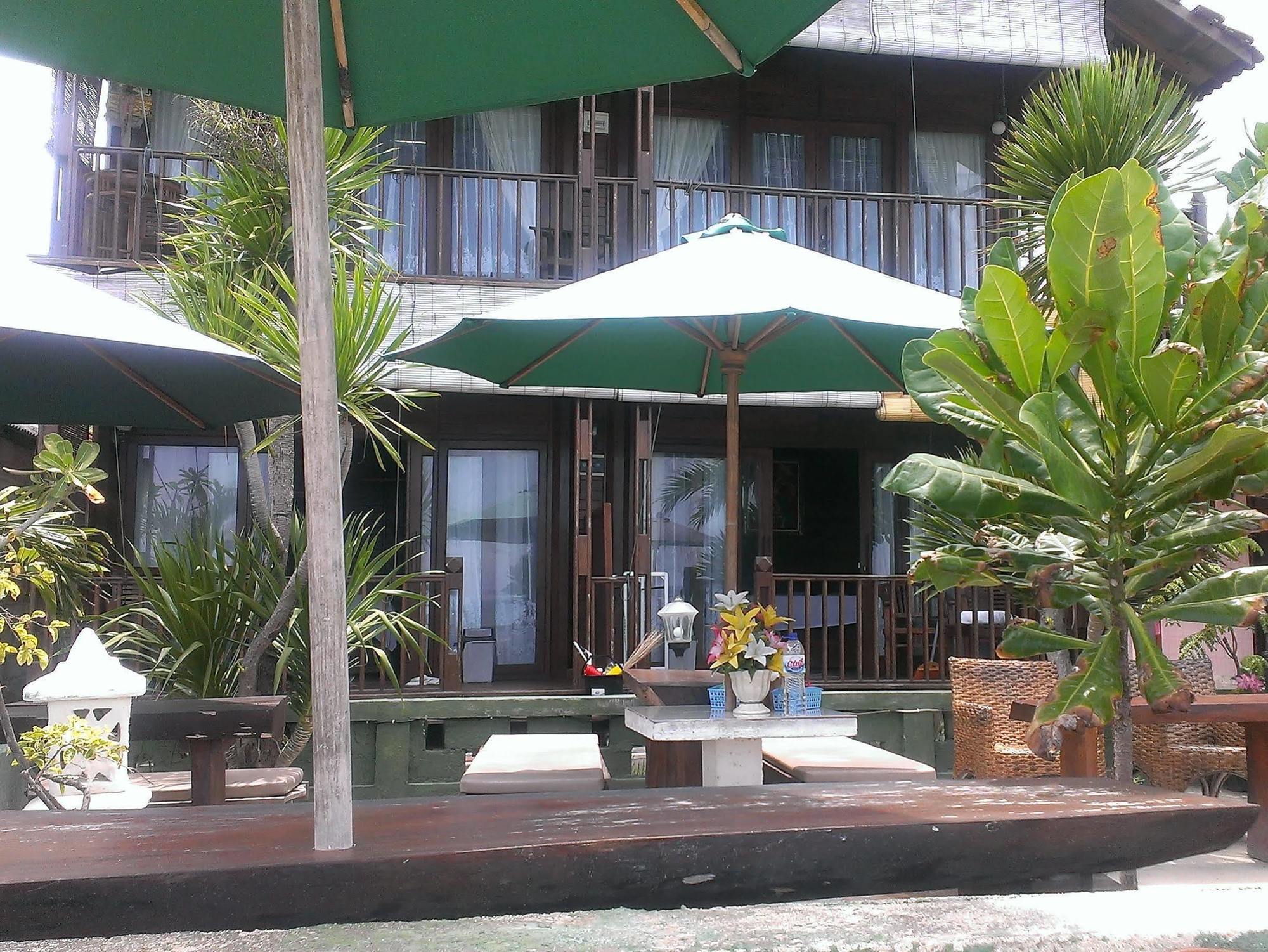 Lembongan Made Inn Nusa Lembongan Exterior foto